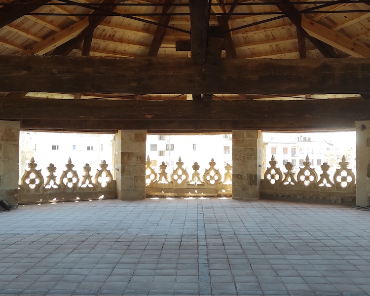 Trabajo realizado sobre monumento